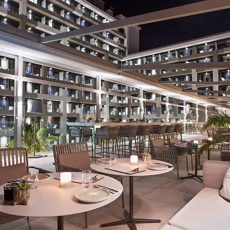 Hotel Innside By Melia Bosque 4*