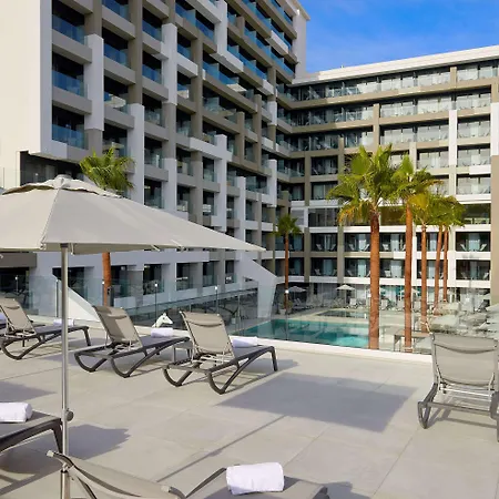 Innside By Melia Bosque Hotel